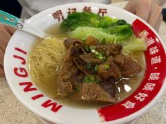 -明记港式烧腊茶餐厅(下沙店)