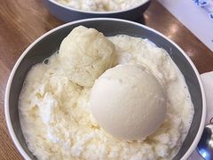 -三花奶奶的甜品(百联嘉定购物中心店)