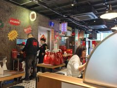 -肥汁米蘭香港米线(定西路店)
