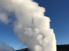 -老忠实间歇泉