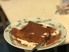 漏奶西士多-石板街港澳冰室(天环店)