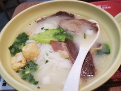 -熊大师牛羊粉(红谷凯旋店)