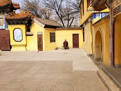 -挂甲禅寺