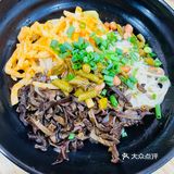 螺蛳粉！
