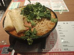-肥汁米蘭香港米线(定西路店)