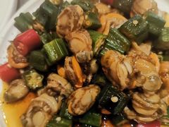 -黑金·寻焰自助百汇·烤肉·火锅(中街店)