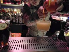 -TASTE ROOM Bar