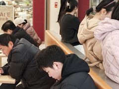 -M Stand(杭州萧山万象汇店)