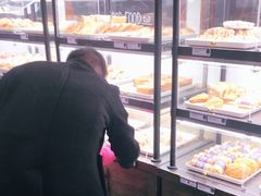面包甜点陈列柜-TOUCH泰奇(奉贤宝龙城市广场店)
