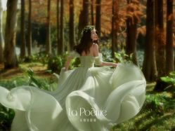 -乐派诗婚纱摄影