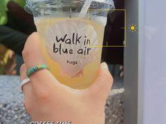 -HUGS coffee(东区店)