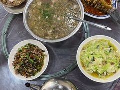 -卢六川汤肉(南方花园店)