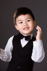 -小熊维尼高端儿童摄影(南山店)