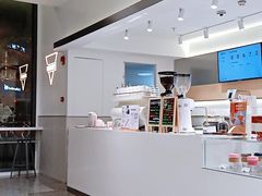 -Manner Coffee(芮欧百货店)