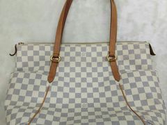 -IRENCE伊琳丝奢侈品皮具护理(二手鉴定世界广场店)