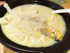手工粉皮黄鱼馄饨UP-苏小柳点心·手作小笼包(新街口分院店)