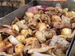 -老东镇啤酒屋海鲜加工·蒸汽海鲜·海鲜烧烤(台东店)