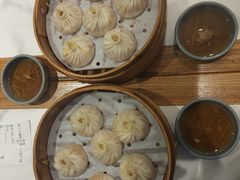 -馋三尺蟹粉小笼(人民广场店)