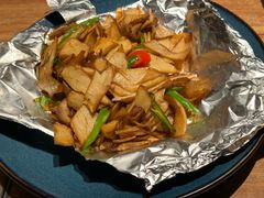 -耶里夏丽·丝路国际新疆菜·清真食品(徐汇南丹东路臻选店)