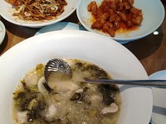 -严记小天府酸菜鱼(西四路店)