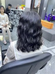 -米可造型烫发染发