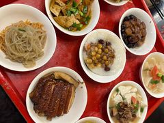 -蓝田九大碗民俗食府(蓝田店)