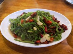 -小厨子私房菜·云南美食店