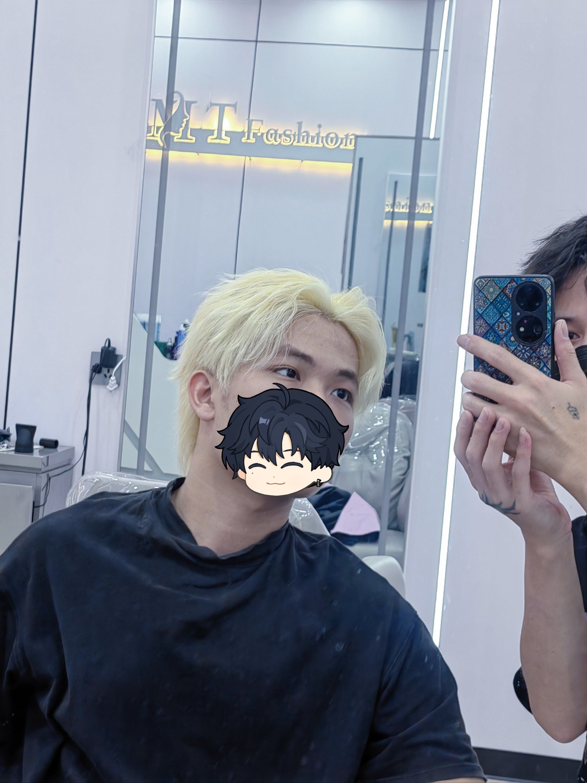 巨巨巨巨巨巨显白发色·白金色