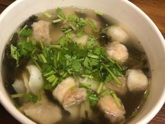 -手劲鱼丸馄饨铺(哈一百店)