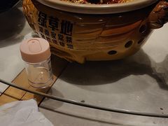 -绿草地·湘菜(酃湖师院店)