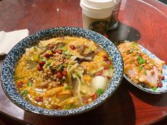 -粉家柳州螺蛳粉(杨宅路店)