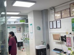 -瑞鹏·疫苗·绝育·宠物医院(金沙洲店)