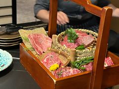 -山川小町·极番烧肉(新地假日广场店)