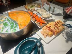 -椰子湾·海南火锅·糟粕醋·椰子鸡(正大广场店)