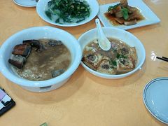 -鹏城人家海鲜酒家·23年老字号(较场尾店)