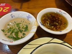 -老北京热气涮羊肉·小龙虾·烤鱼(呼玛路店)