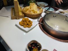 -洪氏嗨捞·猪肚鸡火锅(阳光天地店)