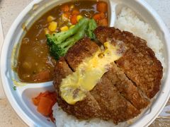 -全家便利店(杭州龙翔桥地铁站店)