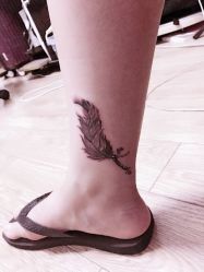 -Black Tattoo Studio