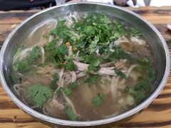 -巍山火巴肉饵丝(大理古城店)