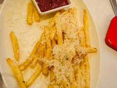 -WOLFGANG PUCK KITCHEN & BAR(迪士尼小镇店)