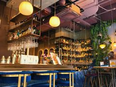 -Brut Eatery Wine Bar & Restaurant (建国东路店)