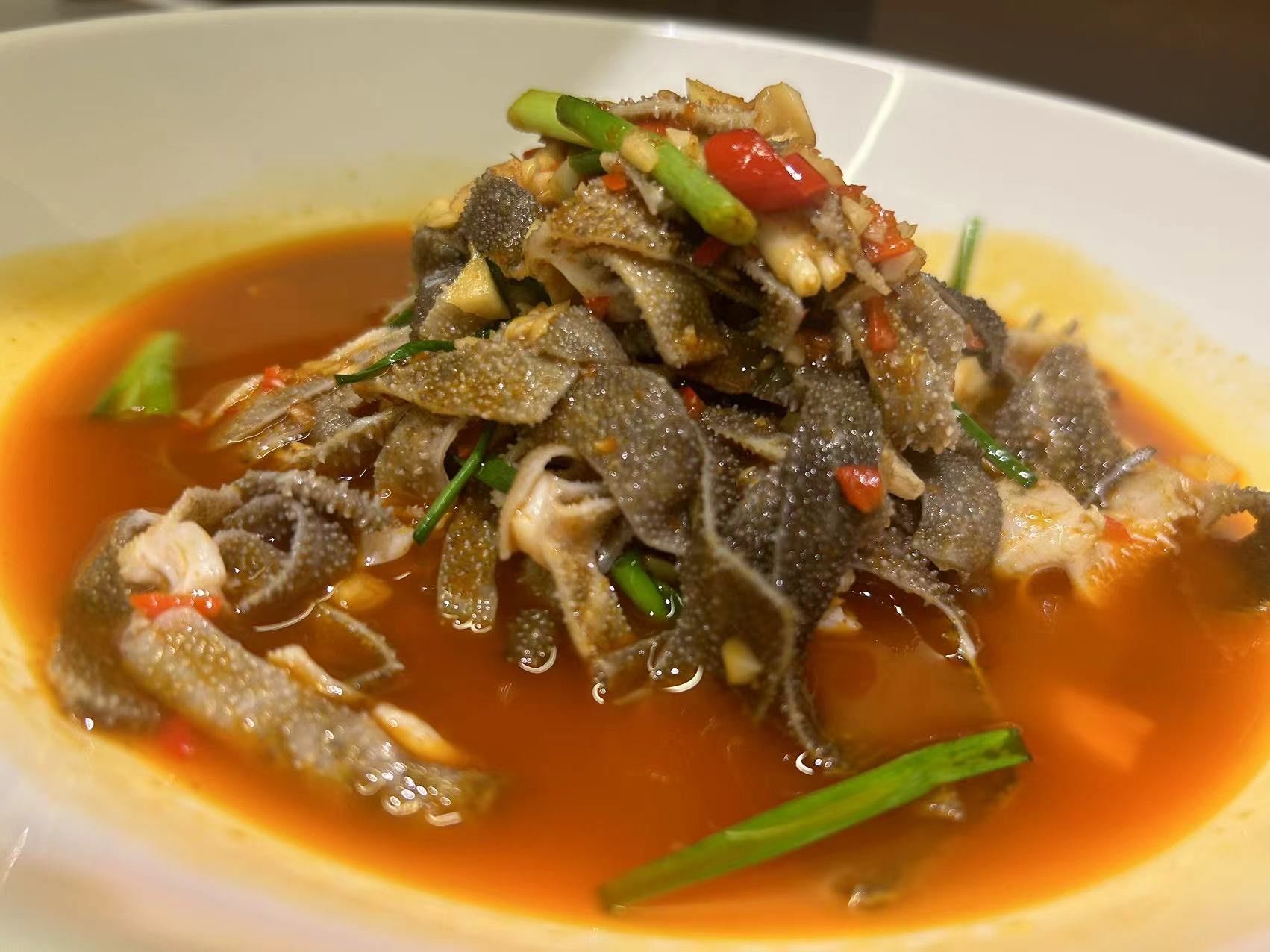 口味毛肚,麻辣鲜香,嚼劲十足,每一口都是