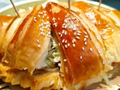 芝士龙利柳牛角包-广九餐室(陈家祠扬韬广场店)