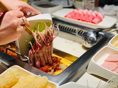 -海底捞火锅鲜切牛肉主题店(长寿路店)