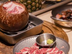 -蚂蚁洞·烤肉大营地(上海静安大悦城店)
