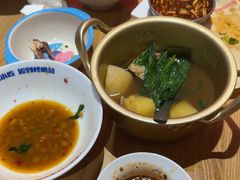 -怪噜范·老贵阳街头名小吃(数博万达店)