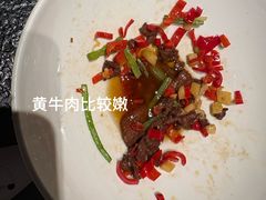 -鱼鲜饭香·招牌汽锅剁椒鱼头王