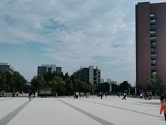 -安徽新华学院