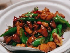 -辛香味烧鱼馆·非遗技艺·排骨红烧肉(光谷医药园店)